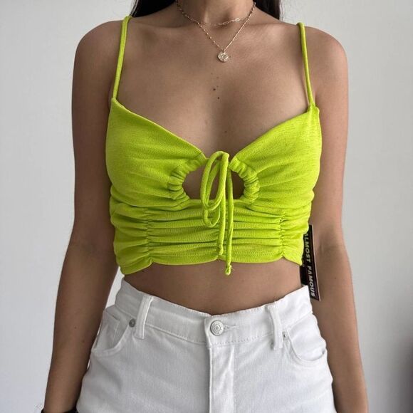 Almost Famous slinky ruched crop top - Picture 5 of 7